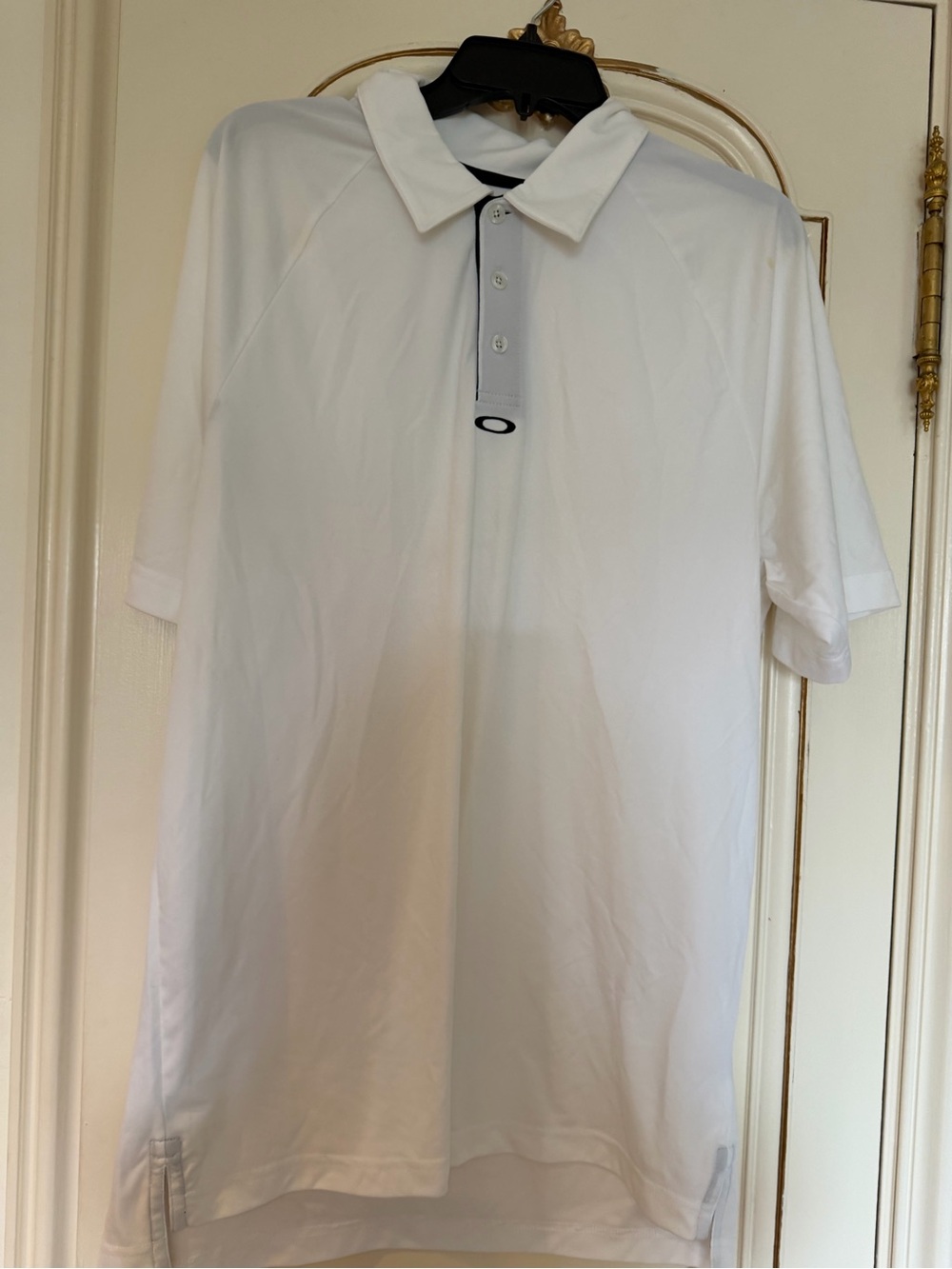 Oakley Men’s White Short-Sleeve Polo with Contrast Placket